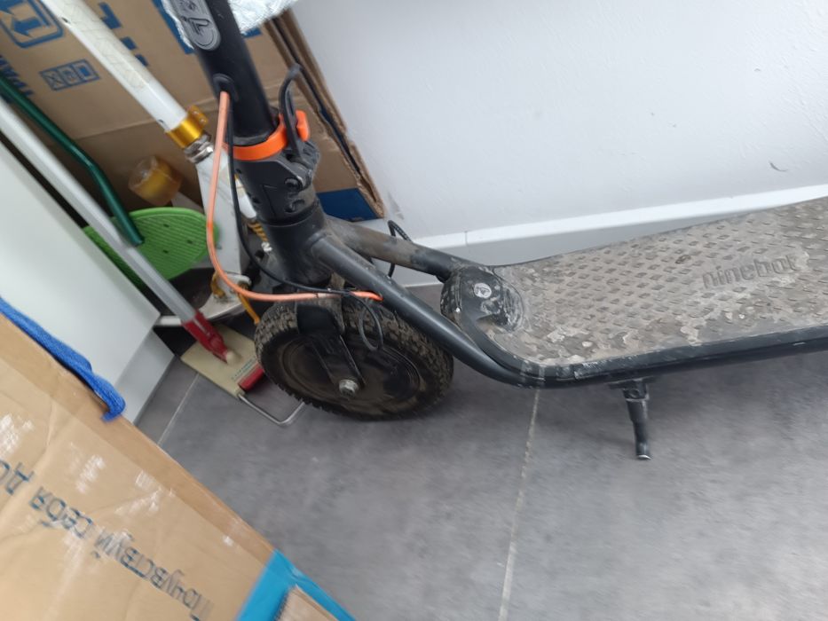 Продам электросамакат Nainbot