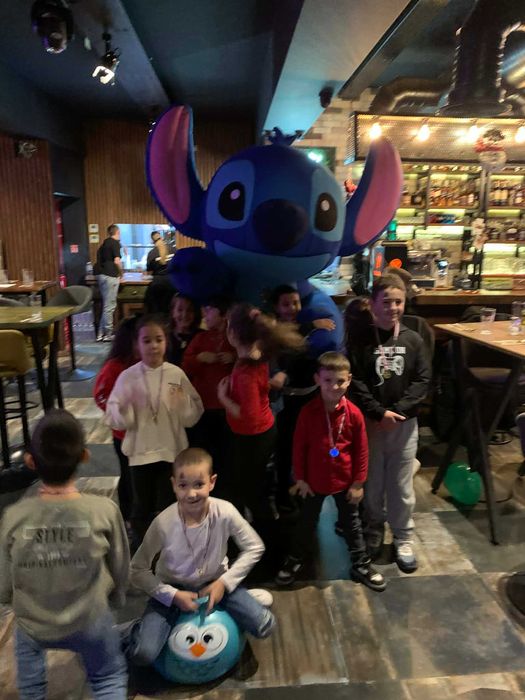 Детски аниматор СТИЧ – игри, музика и балонено шоу!