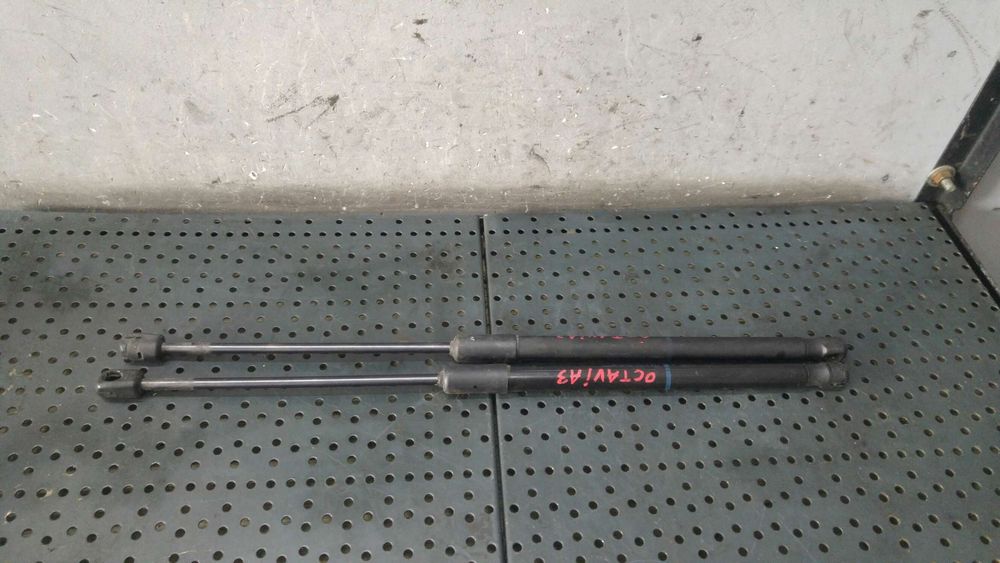 Set telescoape amortizoare haion skoda octavia 2 hatchback 5e5827550q