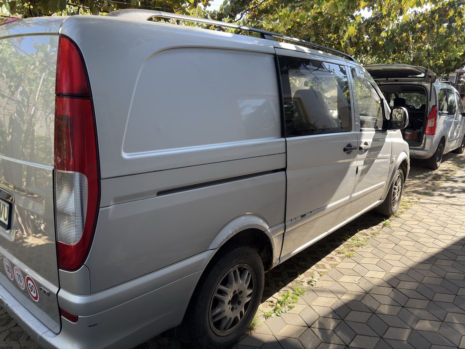 Mercedes-Benz Vito 2005 Mixt (5 Locuri + Marfă) 2.2 CDI