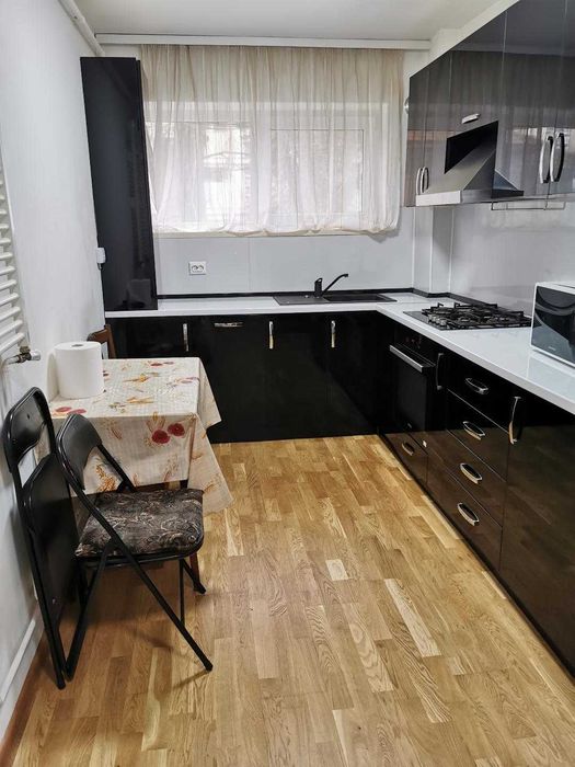Inchiriez apartament 2 camere Strada Grivitei
