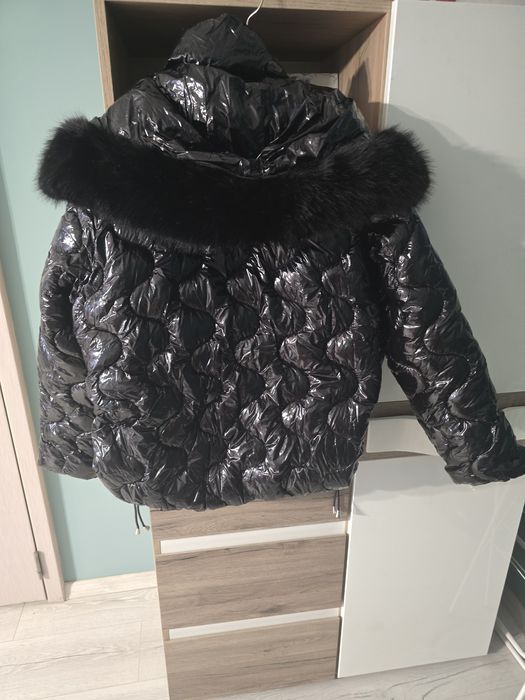 Дамско зимно аке