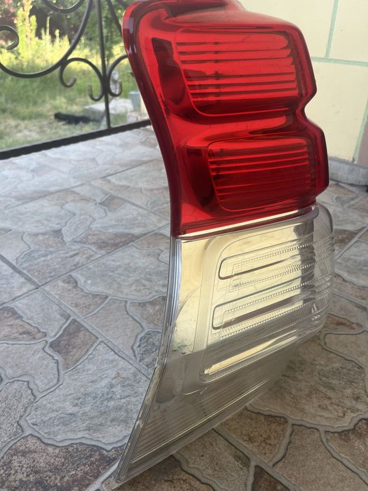 Задний левый стоп на прадо