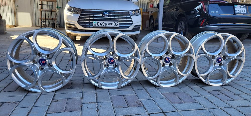 R17 Alfa Romeo SAAB Opel торг