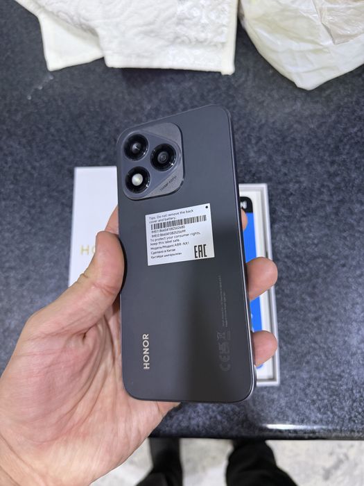 Honor 400 lite pamit 8.256g holati ideal karopka dak bor