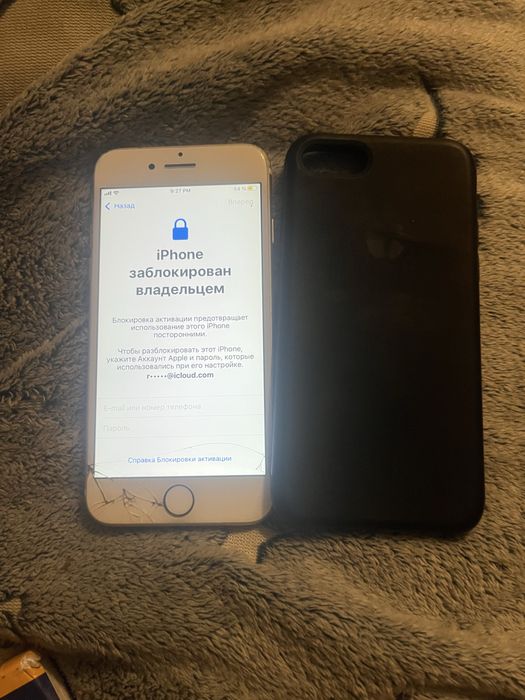 iPhone 7, заблокирован, треснут экран
