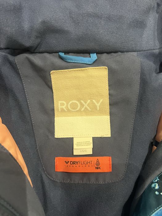 Продам куртку детскую