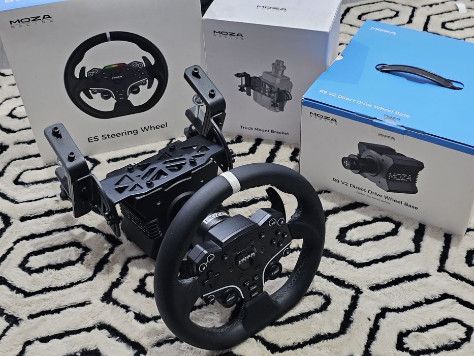 Kit Moza R9 V2 volan ES 3 pedale SR-P shifter Hori 7SRS