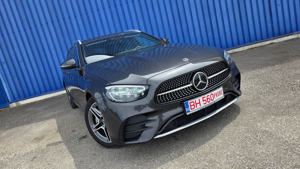 Mercedes-Benz E 300deAMG PLUG-IN Hybrid WidescreenLED Navi Webasto ACC GARANTIE TVA21%