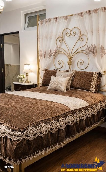 Ultracentral: Elegant nivel in vila, cu terasa, Centrul istoric, Braso