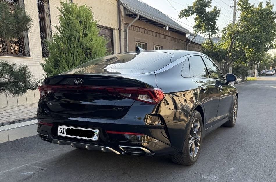 Kia K5 GT-Line Sotiladi