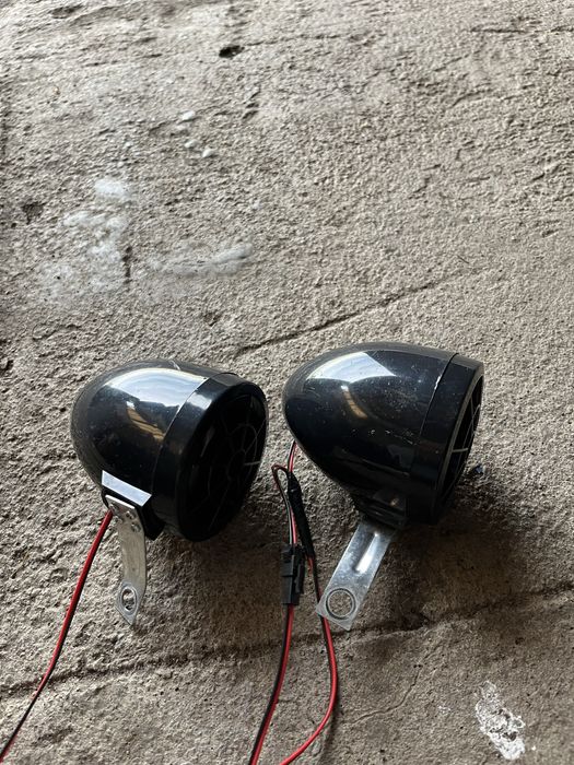 Продам Bluetooth-колонку для мотоцикла с усилителем