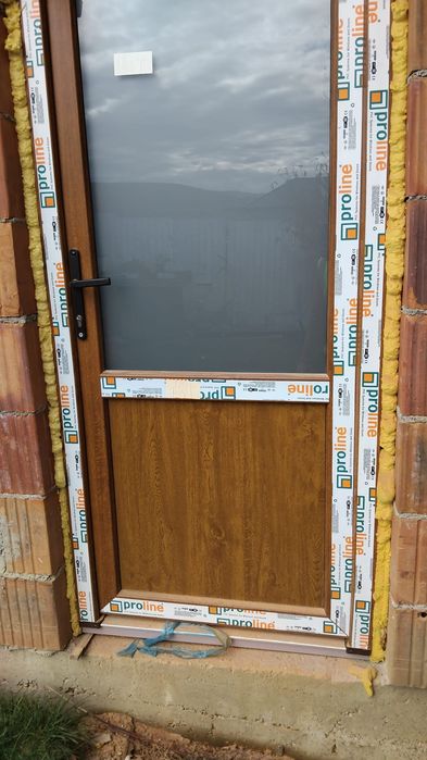 Termopane PVC geamuri usi jaluzele