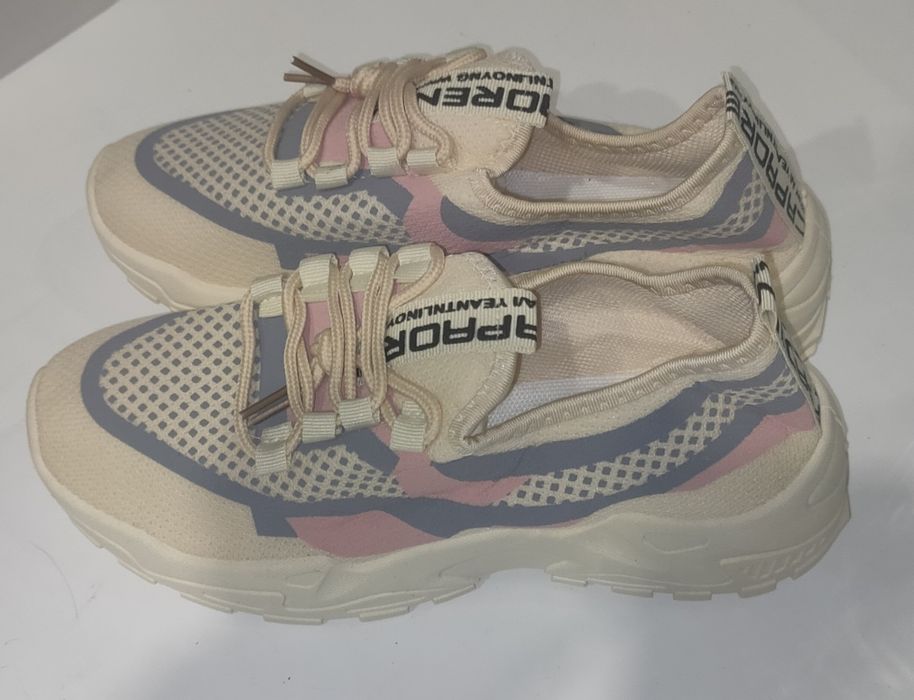 Кроссовки 39 р-р