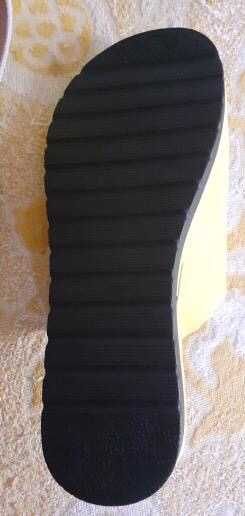 продам женскую обувь