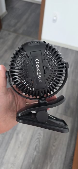 Mini ventilator,