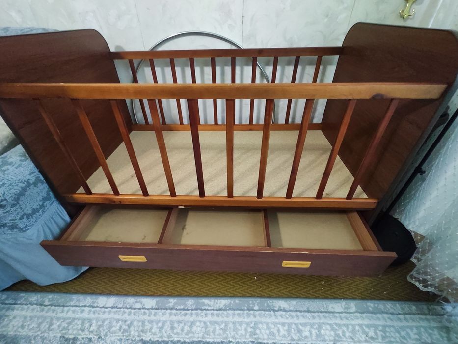 детская кровать Б/У