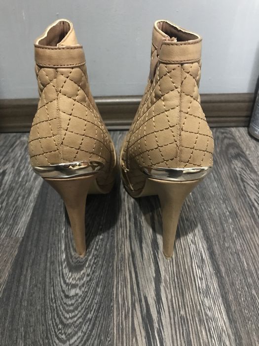 Дамски боти