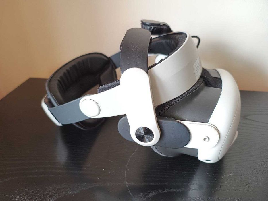 Meta Quest 3 128GB + BOBOVR M3 Pro – като ново