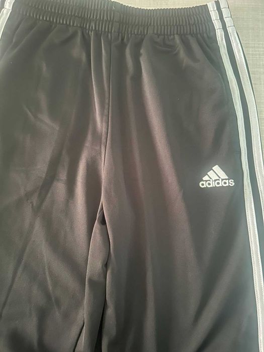 Долнище  на Adidas