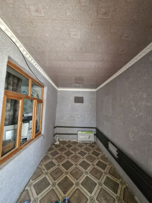 Оҳангарон шаҳар 
Қўрғон маҳалласида 
8 сотих 4 хоналик ховли сотилади