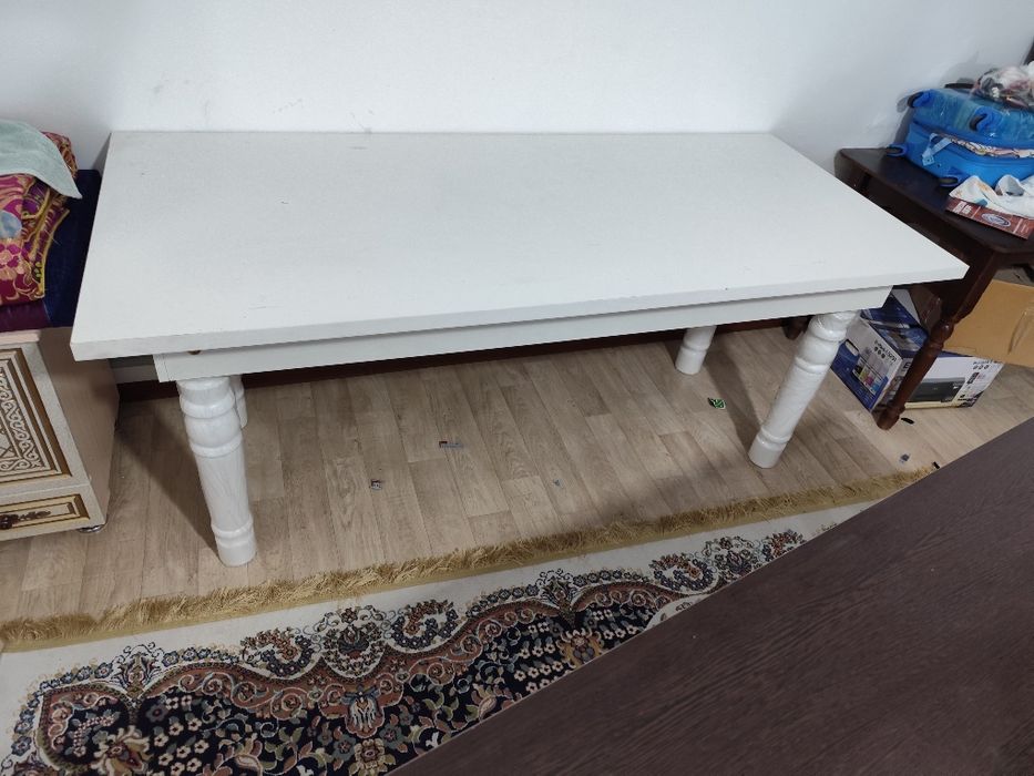 Жана столдар сатылады