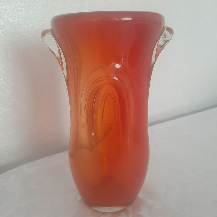 Ваза для декора и цветов