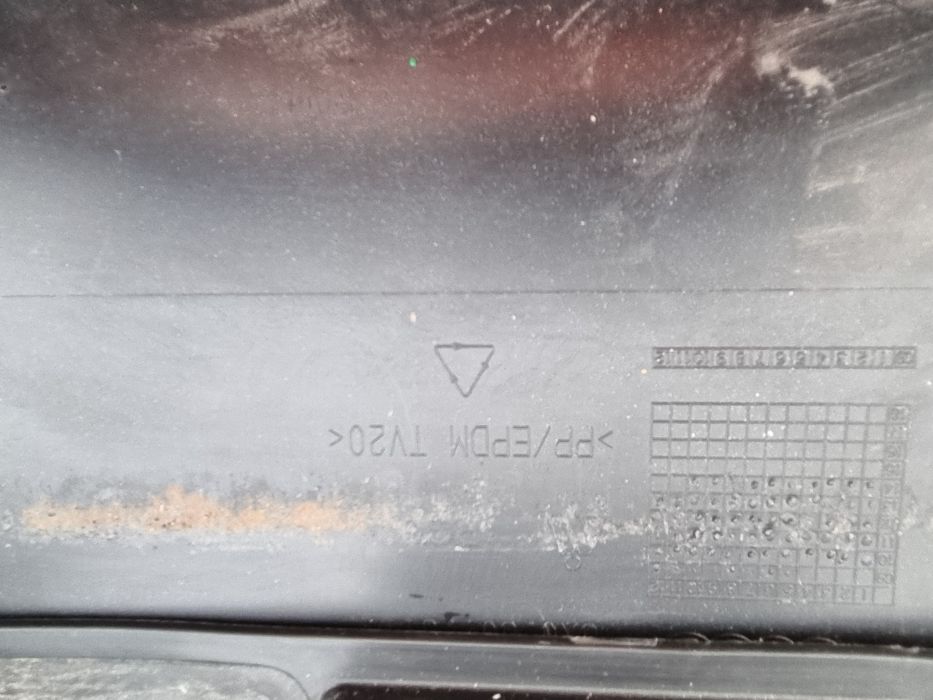 Bara spate  porsche cayenne