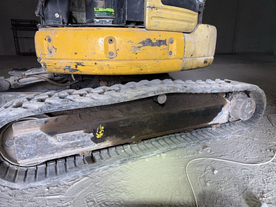 Продается мини-экскаватор Mitsubishi MM 40 SR 3