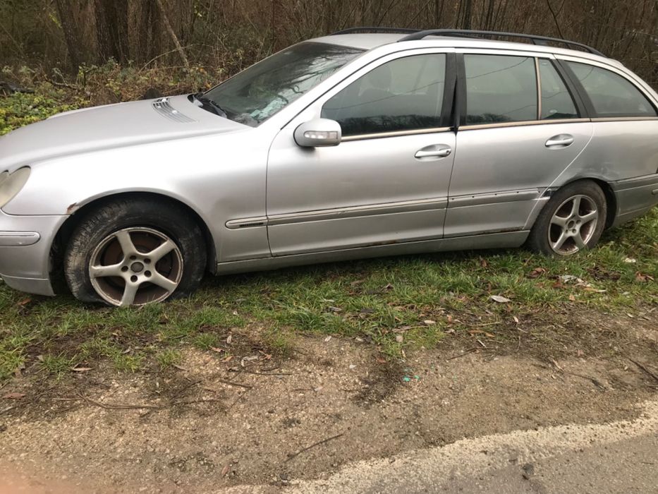 Мерцедес  C klas W203 на части C200,C220 CDI