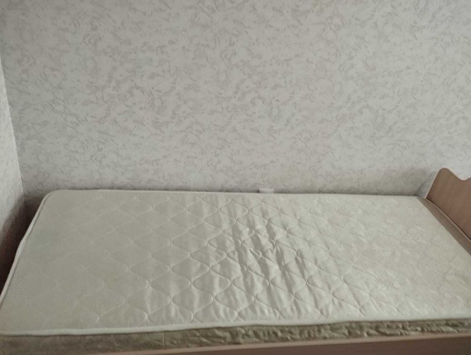 Кровать односпальная