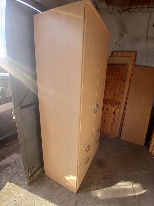 Dulap dormitor second hand