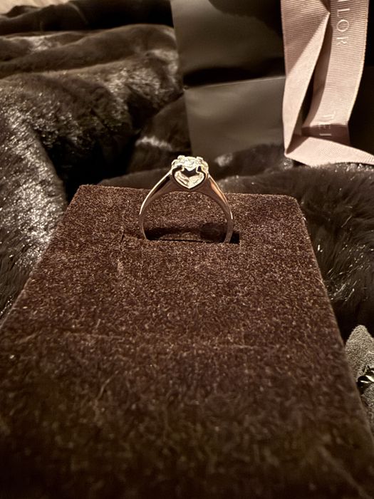 Vand inel de logodna cu diamant  Teilor