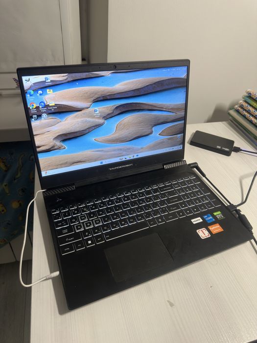 Игровой ноутбук thunderobot RTX 3050 core I5-11400