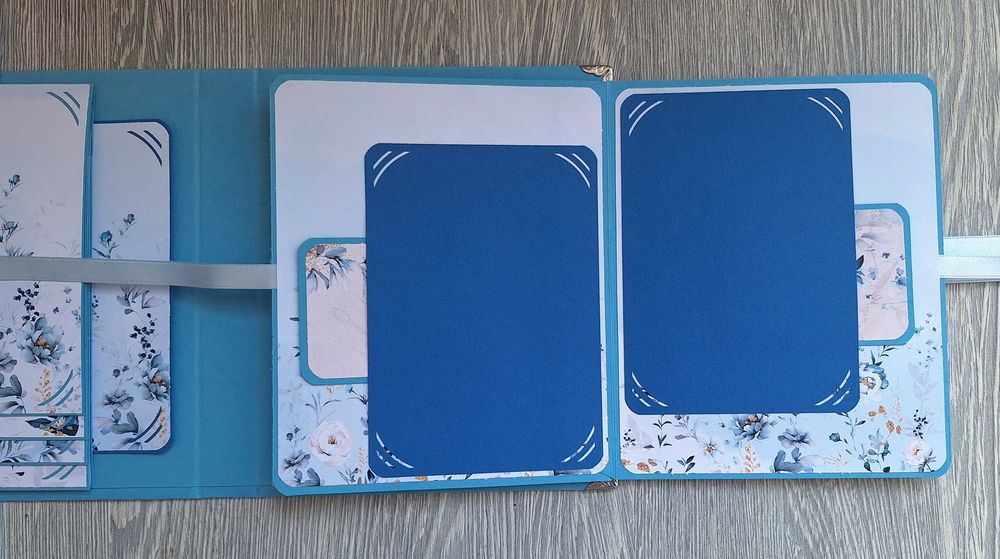 Мини албум "Нежни цветя" в синьо, ръчна изработка /11.47