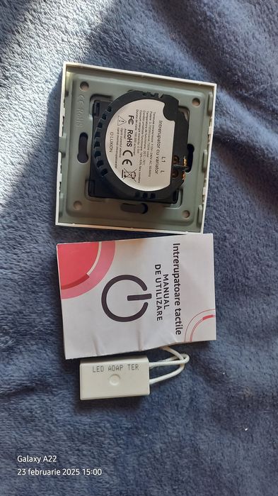 Luxion nou  cap scara și cu variație