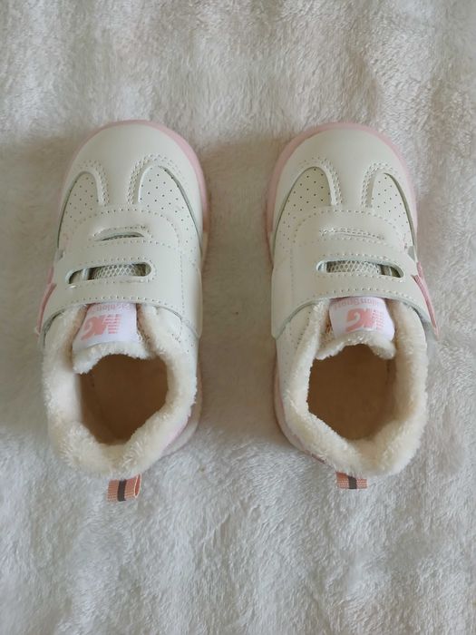 Нови детски зимни маратонки