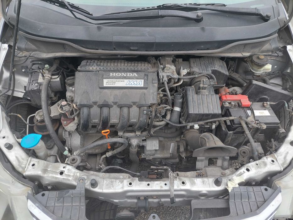 Honda Insight 1,3 i , на части! 
Август 2009