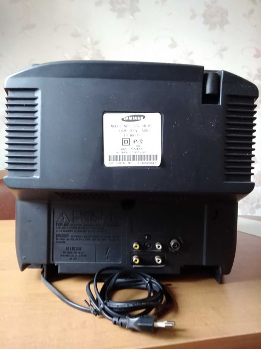 Продам телевизор SAMSUNG