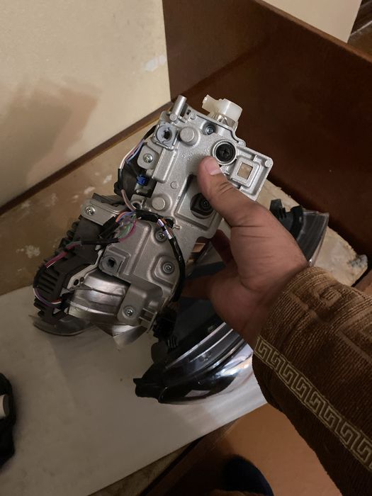 Киа сонет фара рабочие