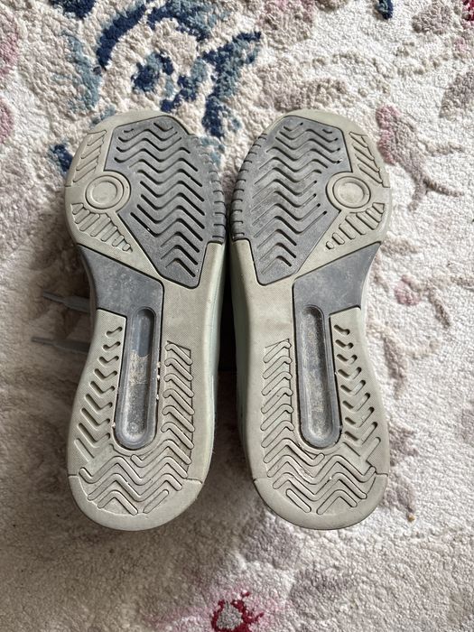 Қыздар кроссовкасы Adidas