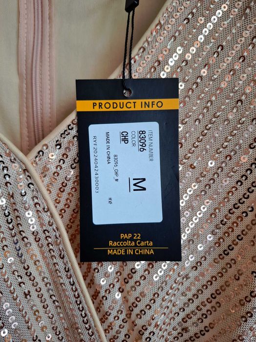 Vand rochie de ocazie marime M