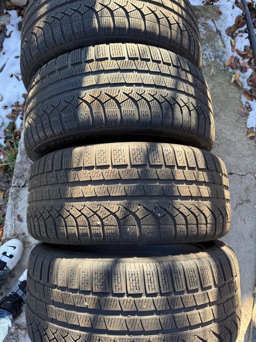Set iarnă 245/40R19