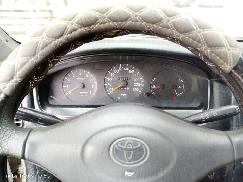 Toyota Carina продам