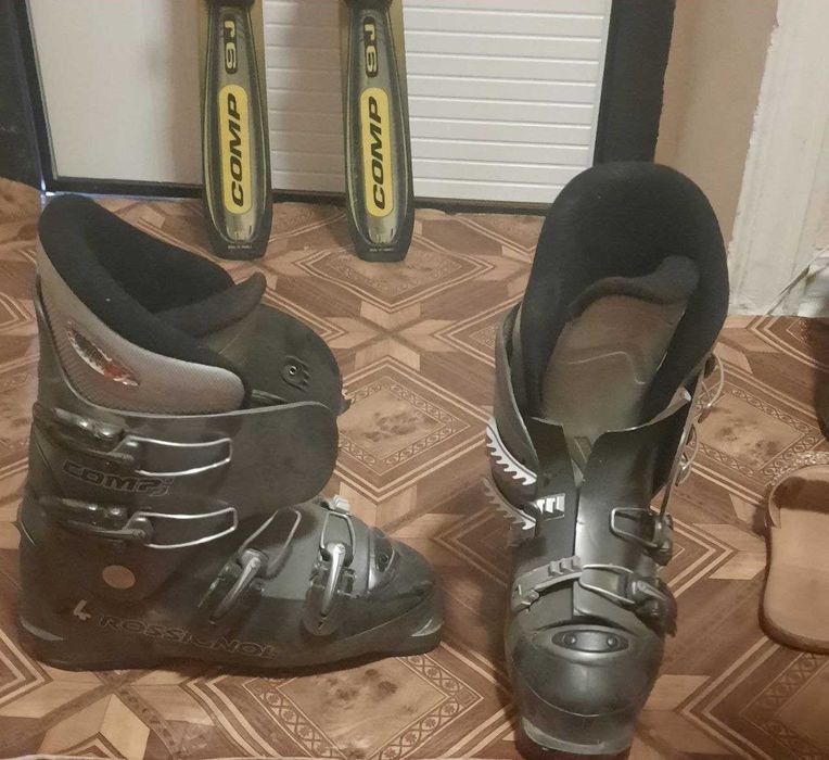 Продаются детские лыжи ROSSIGNOL в отличном состоянии Б/у Рост 130 см