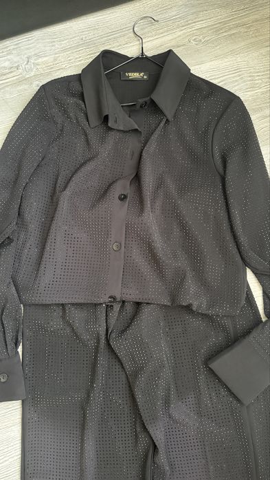 Дамски комплект с камъни(блестящ)