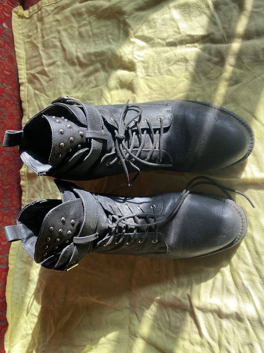 Продам одежду и обувь