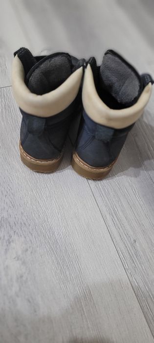 Ботинки осень- весна 28 р.