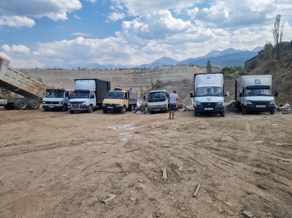 Вывоз мусора. Вывоз хлами мебели