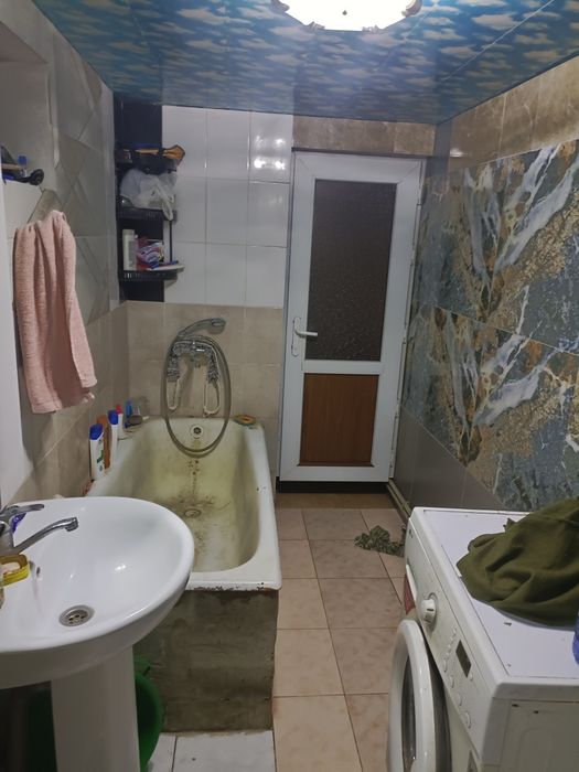 Ұй сатылады    бөлмелі